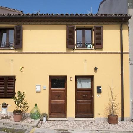 Grazioso Bilocale A 5 Minuti Da Numana Apartment Bagian luar foto